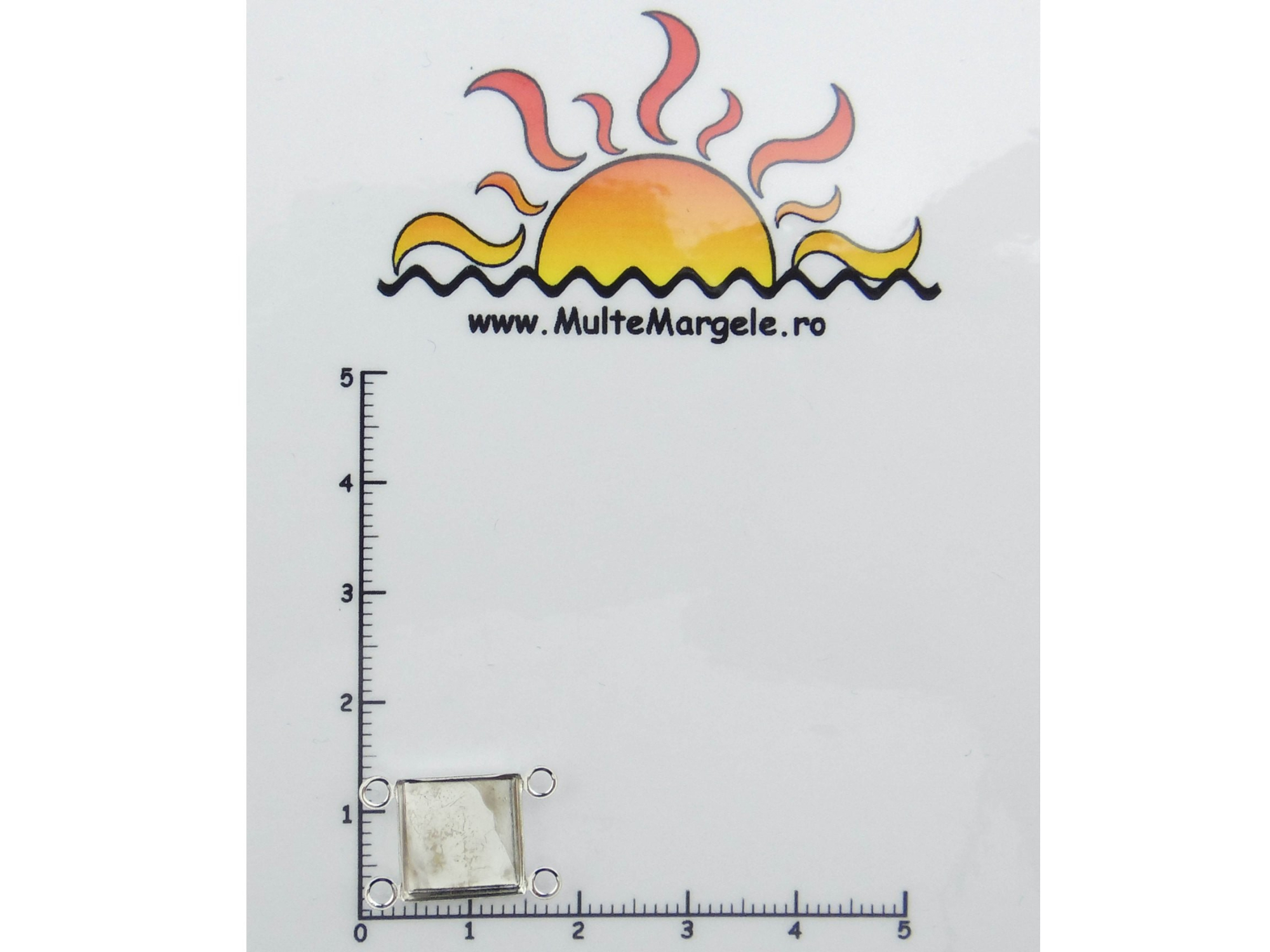Baza cabochon. Interior platou: 10x10mm