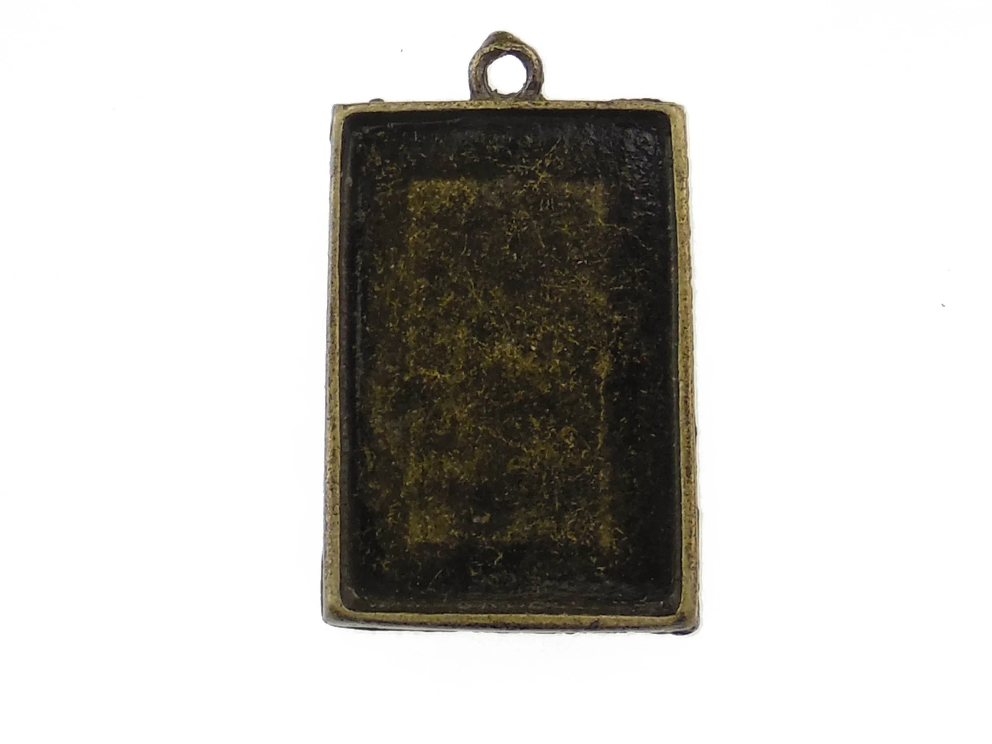 Baza cabochon. Interior platou: 30x20mm