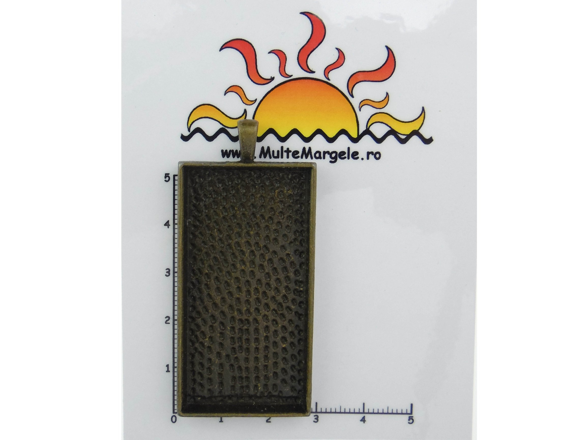 Baza cabochon. Interior platou: 48x24mm
