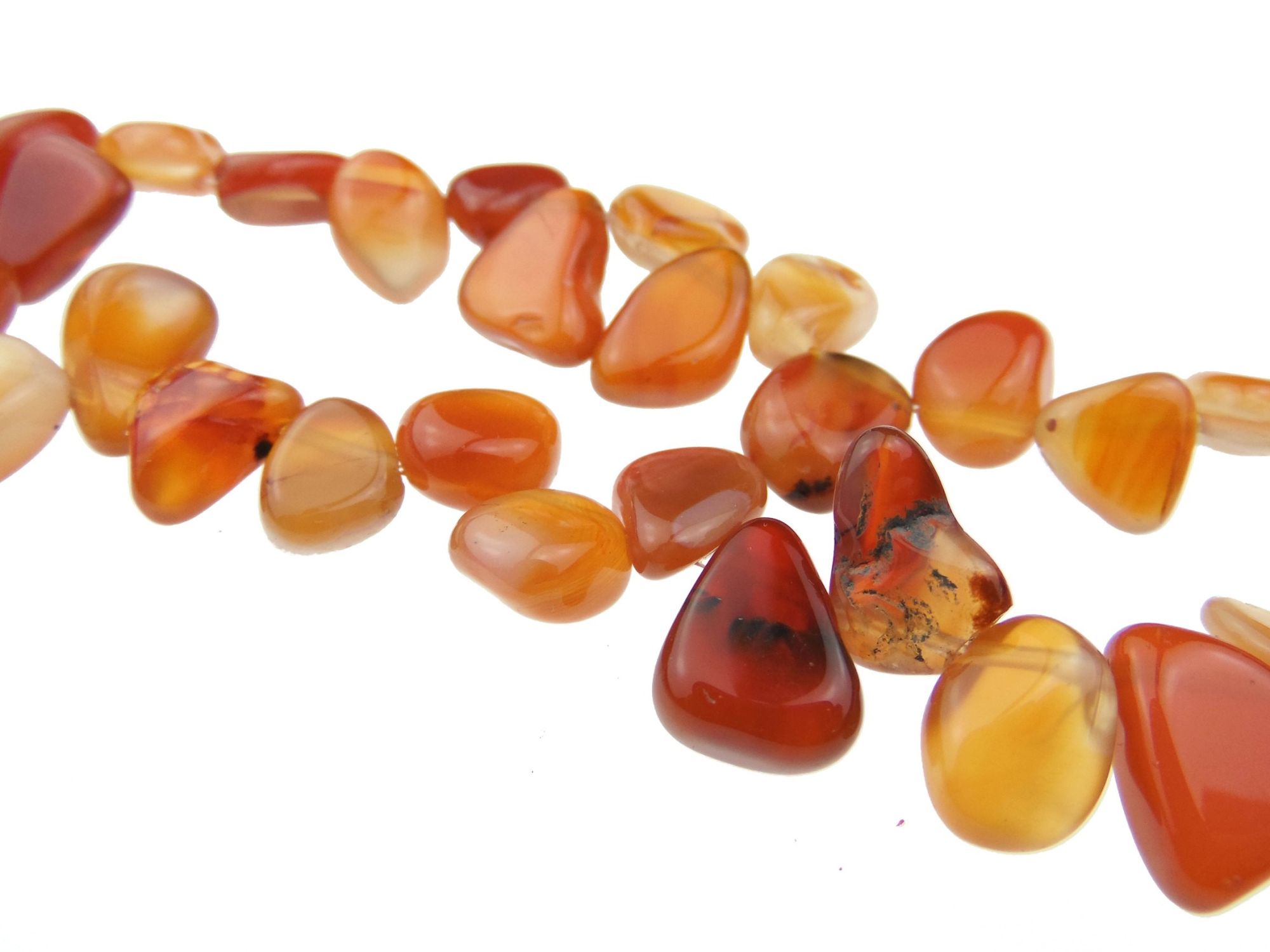 Carnelian Natural. Dimensiuni: 8~15mm