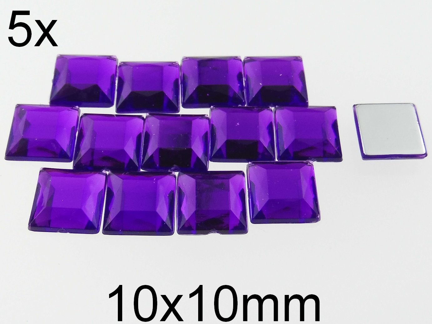 (5b)Strasuri acrilice. Dimensiuni: 10x10mm