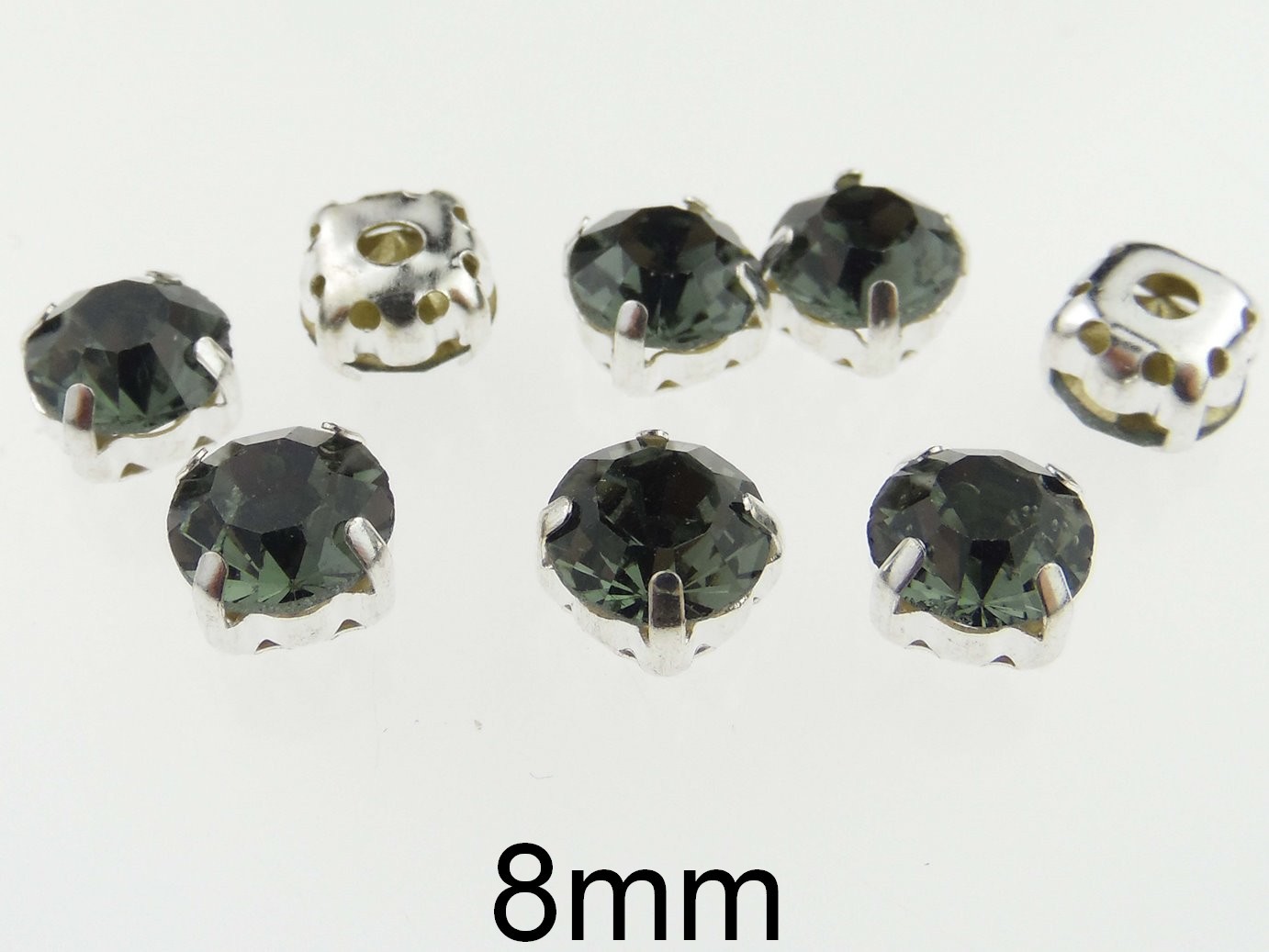 Distantier cristal Rhinestone. Dimensiuni: 8x8mm