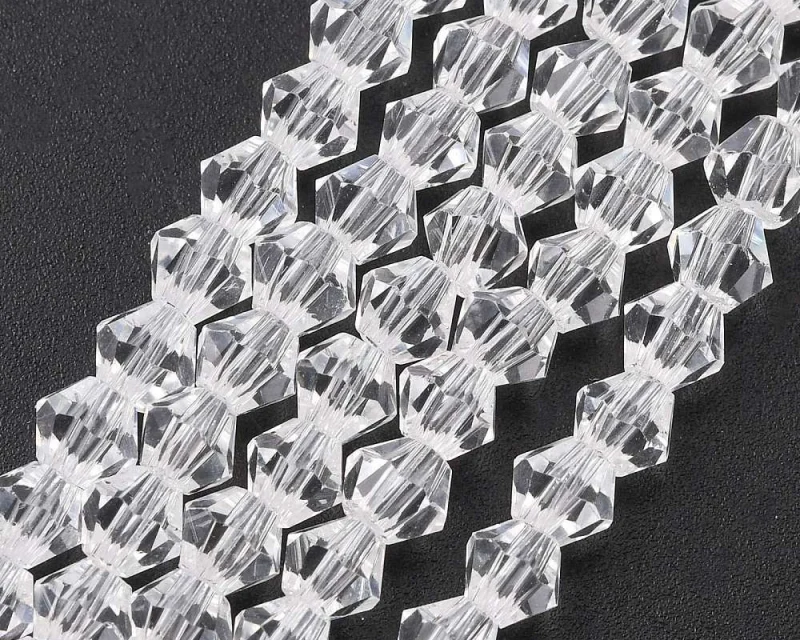 Cristale fatetate biconice 4x4mm-Alb - sirag
