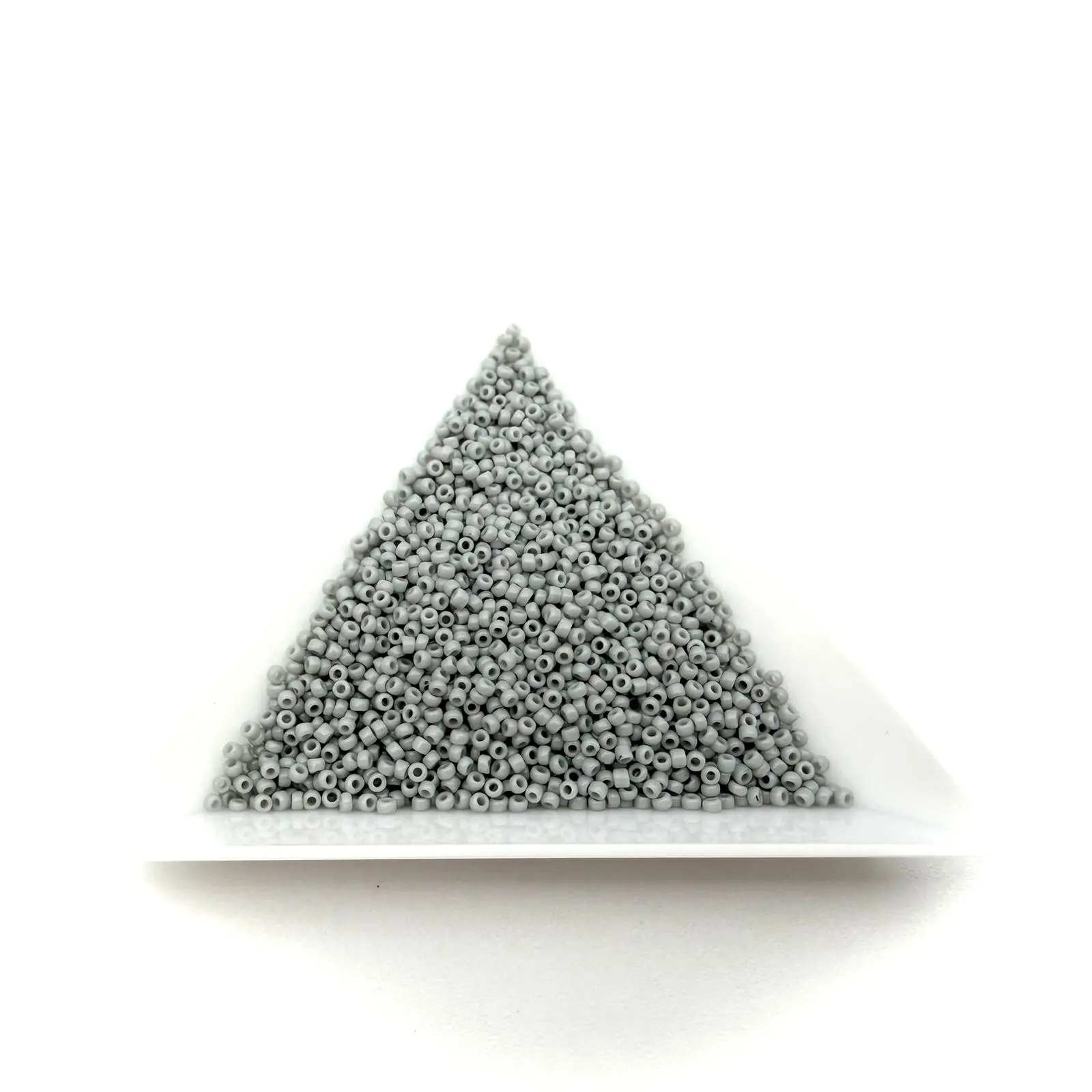 Toho 15/0 Opaque Gray (TR-15-53/A) – 8g - imagine 3