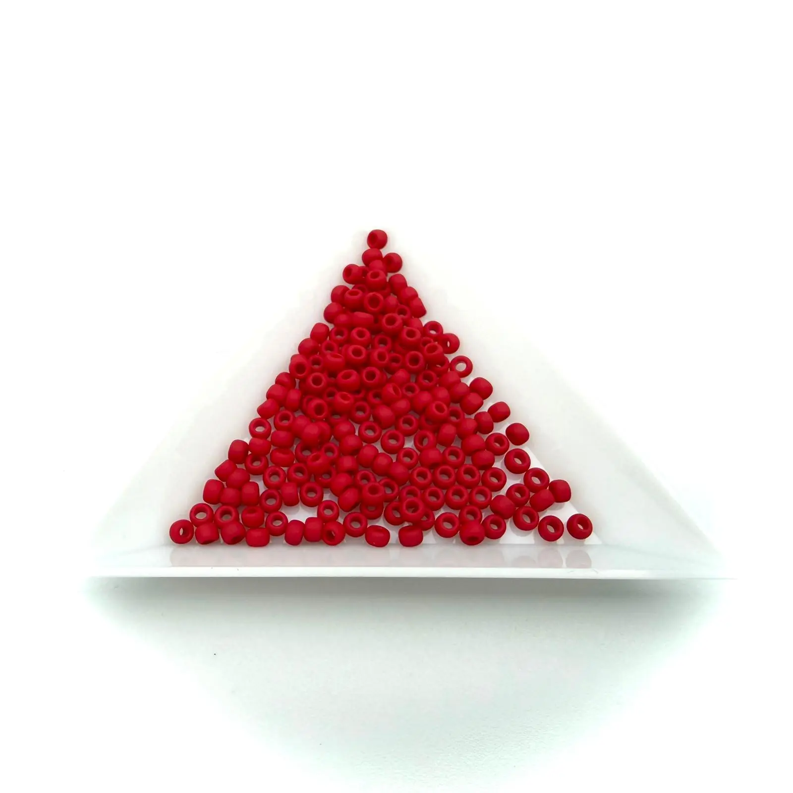 toho 8/0 opaque frosted pepper red